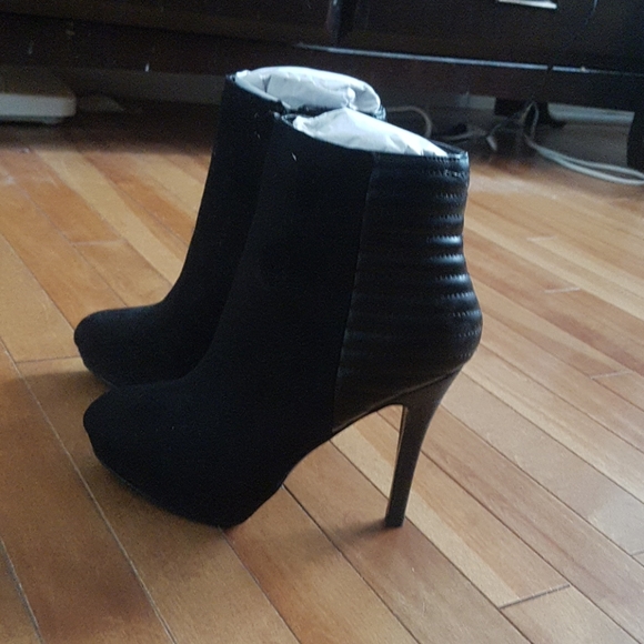 Boots - Picture 2 of 2